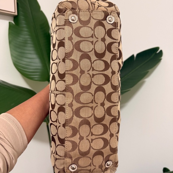 Vintage Coach Shoulder Bag - Picture 3 of 4